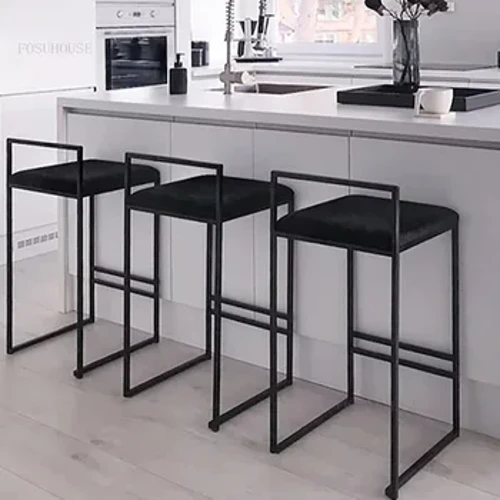 Hoʻoikaika i ka Counter Bar Stool Metal Nordic Design European Bar Chair Minimalist Dinning Black Legs Taburetes De Bar Furniture
