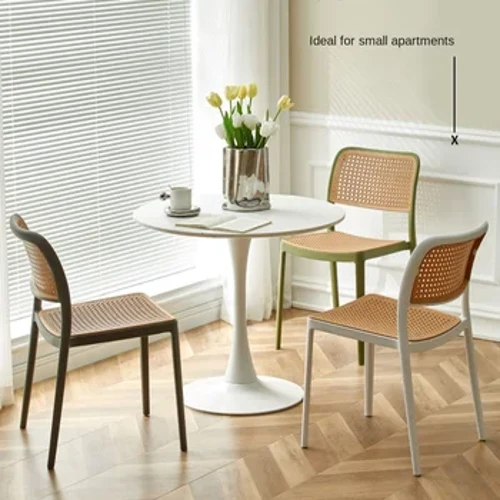 Rattan Plastic Chair Panlabas na Sambahayan Maaaring Isalansan Dining Chair Gitnang Likod na Upuan Maliit na Apartment Table Mga upuan sa kainan