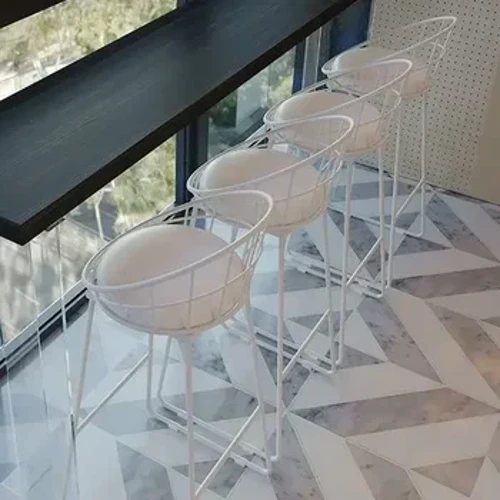 VIP Customized Exclusive Bar Suspension Table Bar Balcony Chair Table Leisure High Table at Chair Combination