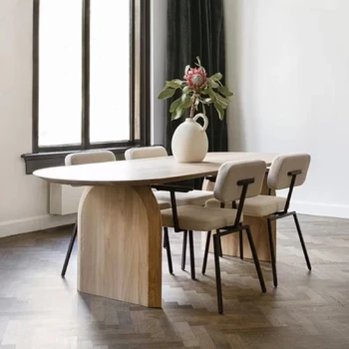Nordic Simple Personality Dining Table Designer Solid Kayu Oval Dining Table Hotel Cafe Restaurant Custom Mesa Furnitur Ngarep