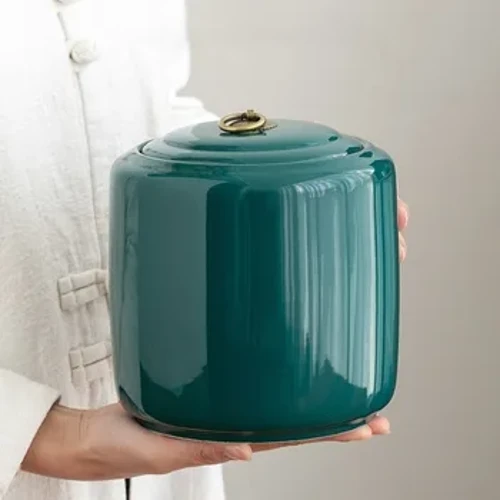 I-Ceramics Pet Urn Yezikhumbuzo Eziqondene Nakho Nemingcwabo Yezikhumbuzi Zokugcinwa Kwezilwane Ezifuywayo Zomlotha Womuntu Wokushiswa Kwetshe Lethuna Lezilwane Eziphathwayo