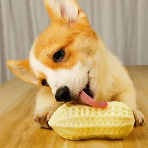 Nuevo juguete de goma de dibujos animados con forma de maní para mascotas, juguete para masticar con sonido para mascotas, resistente a mordeduras, juguete interactivo para mascotas resistente a desgarros