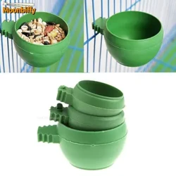 Díol Te Parrot Bird Hamster Feed Bowl Cage Crochta Babhta Óil Fothaire Bia Cupán Uisce Plaisteacha Babhla Beathú Babhla Uirlisí 1PCS