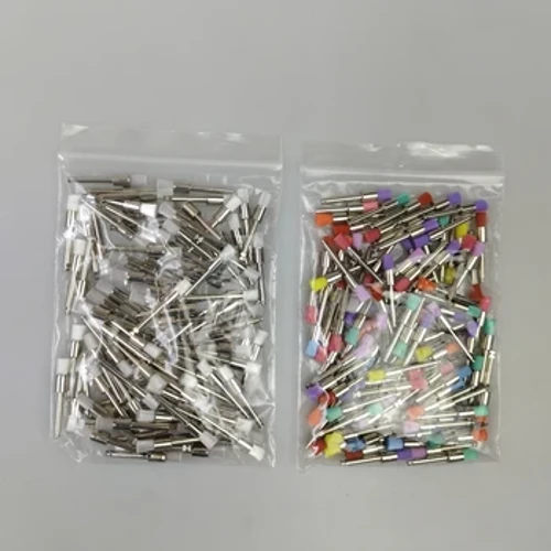 100 db Fogpolírozó kefe 2,35 mm Prophy Cup Care Nylon Színes sörték Ajándékok Fogfehérítő kefék Fogászati ​​eszközök
