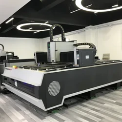 Insimbi yokusika i-CNC 1000W i-fiber laser cutting machine ene-Raycus laser 1530
