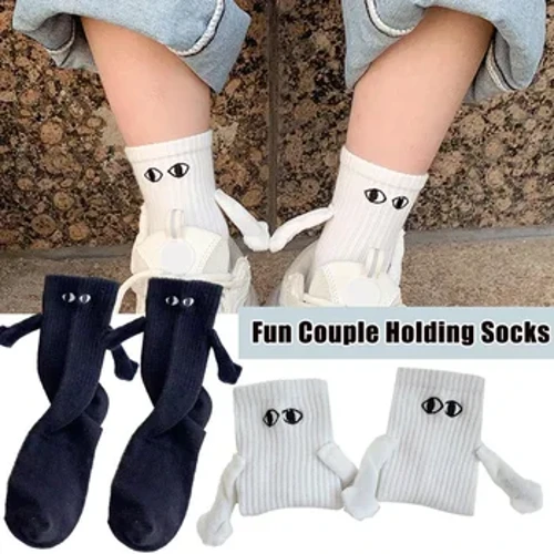 1 pereche Club Celebrity Ins Fashion Amuzant Creativ Magnetic Atractie Mâini Negru Alb Ochi de desene animate Cuplu Sox Ciorapi