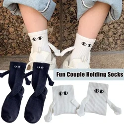 1 Câu Lạc Bộ Người Nổi Tiếng Ins Thời Trang Ngộ nghĩnh Sáng Tạo Hút Từ Tính Tay Đen Trắng Hoạt Hình Mắt Cặp Đôi Sox Tất