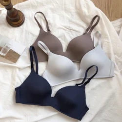 Seksi Buz Ipek Kablosuz Sutyen Kadınlar Için Yüksek Kaliteli Seksi Iç Çamaşırı Toplamak Yukarı Itin Basit Iç Çamaşırı Dikişsiz Sütyen Bralettle
