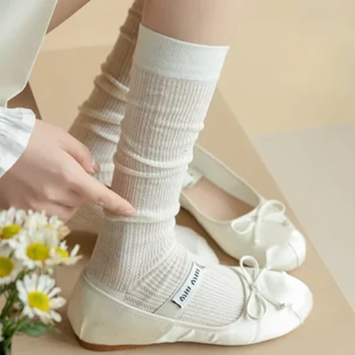 Lolita Sweet Girl Galtzerdi Luzeak Emakumezkoen Udako Sare Mehe Transpiragarriak Belauneko Galtzerdiak Japoniako Estilo JK Galtzerdi Beltza Zuriak Galtzerdiak