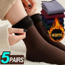 Calcetines cálidos de invierno para mujer, calcetines térmicos suaves y gruesos de felpa para niñas, botas de nieve de lana de terciopelo de Color sólido, calcetines para dormir en casa