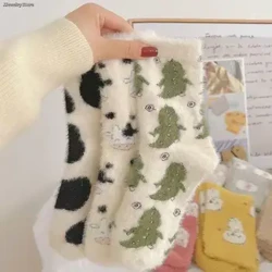 Bó Priontáil Mionc Stocaí Plush Do Mhná Stocaí Feadán Lárnach Coiréil Te Veilbhit Codlata Stocaí Urlár Geimhridh Slipper Teirmeach Greannmhar Sox