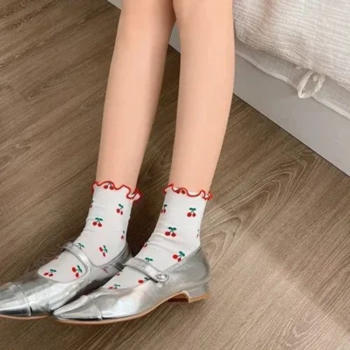 Calzini corti per ragazze dolci con stampa ciliegia Calzini con volant Sox Calzini carini Kawaii traspiranti sottili in cotone Donna JK Moda giapponese Lolita