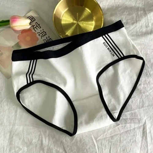 Sous-vêtements en coton pour femmes, Lingerie Simple, entrejambe, taille moyenne, sans trace, culotte Sexy, Style sportif japonais, respirant, nouvelle collection 2024
