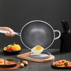 Pan Wok Ionduchtúcháin 1L 30cm le Cruach Dhosmálta Frithsheasmhach in aghaidh Scratch Lid