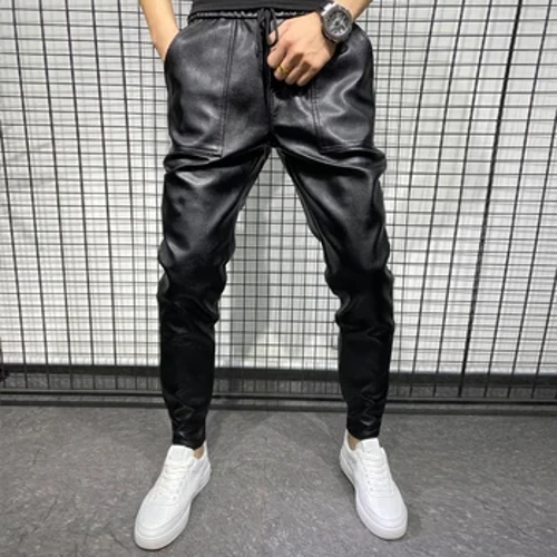PU-nahkahousut Korkealaatuiset talvikorealaiset ylelliset vaatteet isokokoiset tuulenpitävät rento lämpimät housut Mustat Pantalon Cuero Hombre