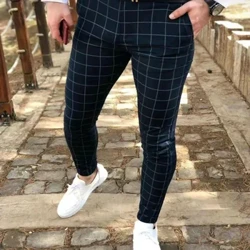 Täze işewürlik modasy, zolakly erkekleriň näzik balaklary, tötänleýin derisinden tikilen galam balak, orta bel balakly erkek eşik köçe geýimi
