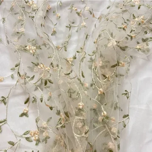 Weicher, kleiner, floral bestickter Netz-Tüllspitzenstoff für Kleidung, Hochzeitskleid, Hemden, Heimdekorationsstoff