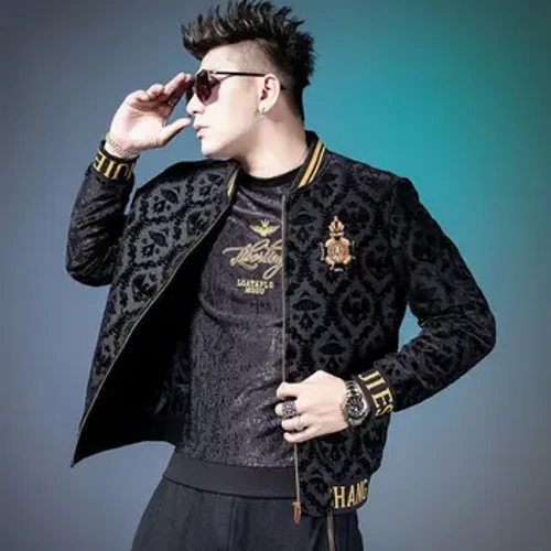 Herrenjacke im Herbst und Winter Plus Samt Medaille Bestickter Baseballmantel Herren Koreanischer Jacquardmantel Herren