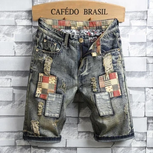 Izikhindi Ezimfushane zeDenim eziklebhule Isitayela Samadoda Omkhiqizo wango-2024 Imfashini Entsha Yasehlobo Eyi Casual Hole Patch kaJean Shorts Izingubo Zophawu Lwabesilisa