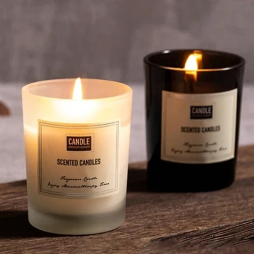 Ingilazi Yekhandlela Elinephunga elimnandi Iphunga Le-Soy Wax Isipho Se-Ins Isitayela I-Aromatherapy Ijeke Yengilazi Amakhandlela Anephunga Elimnandi Umhlobiso Wasekhaya Wothando