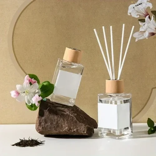 Trà trắng Máy khuếch tán sậy Tinh dầu Hương thơm nhà vệ sinh trong nước Đồ trang trí khách sạn Chất làm mát không khí Hương thơm trà Hương liệu