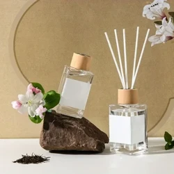 I-White Tea Reed Diffuser Essential Oyili Yendlu Yangasese Yephunga Lasekhaya Imihlobiso Yehhotela I-Air Freshing Agent Iphunga Letiye I-aromatherapy