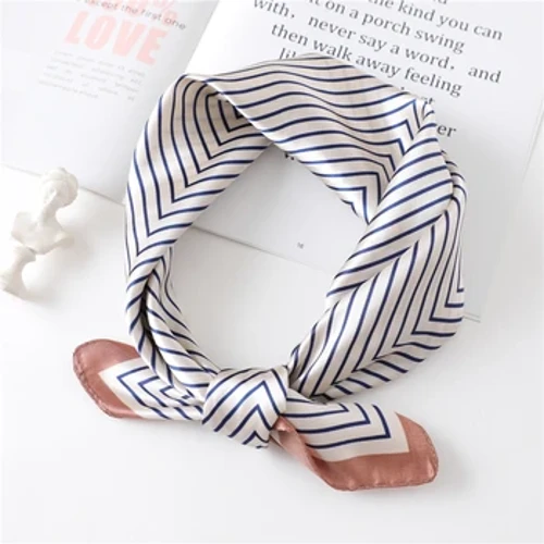 Imfashini ye-Silk Square Scarf Ishawuli Lowesifazane Izinwele Zowesifazane Intamo I-Foulard Scarves Phrinta Ikhanda Eligoqa Kwabesifazane I-Bandana Kerchief Summer
