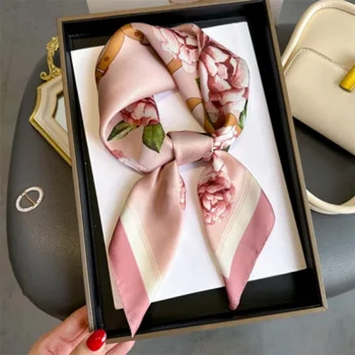 Phụ Nữ In Sang Trọng 70X70cm Khăn Lụa Xuân Hè Nữ Mới Hijab Băng Đô Quấn Tóc Mềm Đầu Nơ Kerchief Mẹ Foulard Tặng