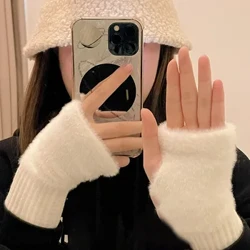 Vinter Mink Fleece Myke Halv Finger Hansker Dame Varm Luksus Solid Hvit Plysj Strikkede Fingerløse Hansker Håndleddsskrivevotter