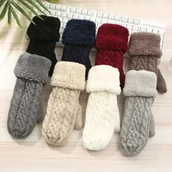 Guanti da donna in maglia intrecciata con fiori intrecciati invernali in lana femminile più velluto di cashmere ispessimento guanti caldi con dita intere
