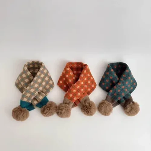 Hươu jonmi Phong Cách Hàn Quốc Mới Mùa Đông Trẻ Em Kẻ Sọc In Khăn Pompon Miếng Dán Cường Lực Trẻ Mới Biết Đi Trẻ Em Dệt Kim Khăn Choàng Ấm Áp
