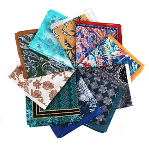 Nuova tasca di stampa quadrata per uomini donne stampa floreale kerchief fazzoletti da uomo tute morbide asciugamano per fazzoletti quadrati sciarpe