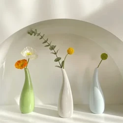 Moderne nordisk stil Keramiske vaser Enkelt krukke Blomsterarrangement for hjemmekontor Skrivebord Stue dekorasjon Jarrones Nordicos