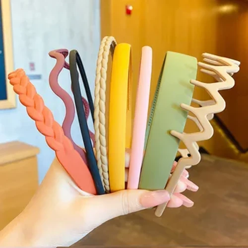8pcs Set Moda Saç Bantları Kadınlar İçin Moda Saç Bantları Renkli Slip Olmayan Kafa Bandı Dalgası Reçine Basit Saç Bandı Kız Saç Aksesuarları Kenar Giydi