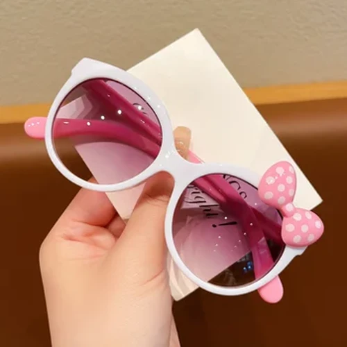 Adorable Faarf Block Mat Bogen Dekor Grouss Frame Sonnebrëll Teenager Jongen Meedercher Outdoor Party Vakanz Rees Kanner Brëller