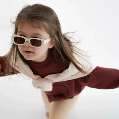 Kacamata Kacamata Anak-anak Persegi Panjang Kecil Baru Anak Laki-laki Perempuan Bingkai Persegi Kacamata Matahari Anak-anak BabySummer UV400 Perlindungan Oculos De Sol