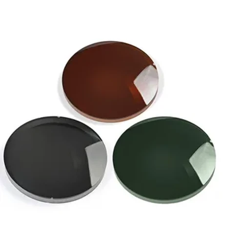 Single Visioun polariséiert Brëller Lënsen Anti-uv SPH Gamme -7.00~+7.00 Max CLY -4.00 Rezept optesch Lens 4 Faarwen