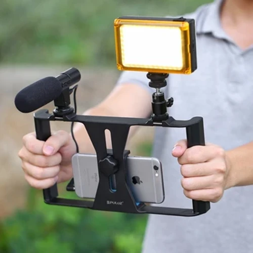 I-PULUZ Smartphone Vlogging Kit Isisetshenziswa Sokuqopha Ividiyo Nge-Tripod Fill Light Shutter Yefoni Yekhamera I-YouTube Setha I-Vlogger KIT