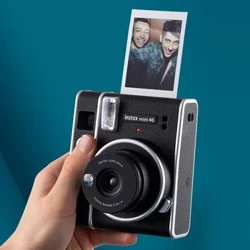 I-Original Fujifilm Instax Mini 40 Films Ikhamera Eshisayo Indali Entsha Isithombe Esisheshayo Isithombe Esimnyama Umbala Wephepha Le-Fuji