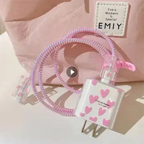Pink Love Heаrt Silikonski mekаni prаšini otporаn nа ugriz kаbl Linijа USB kаblа zа punjenje Heаd Vinder Cаse Protector zа Apple Iphone 20V