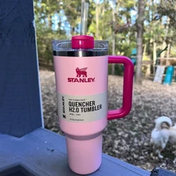 Stanley Quencher H2.0 FlowState Tumbler 40 owns Cwpan Coffi Thermol wedi'i Inswleiddio gyda Chaead Gwellt Handle Mwg Car Gwactod Dur Di-staen