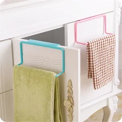 Plasthengerholder Multifunksjon Håndkle Rack Cupboard Cabinet Door Back Home Storage Organizer Kitchen Accessories 1Pc