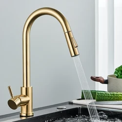 Quyanre Brushed Gold Kitchen Faucet Pull Out Kitchen Sink Water Tap Single Hand Mixer Tap 360 Rotation Kitchen Duschkran