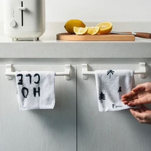 Handduch Rack Iwwer Dier Handduch Bar Häng Holder ABS Buedzëmmer Kichen Cabinet Handduch Rag Rack Regal Hanger fir Schief Dier